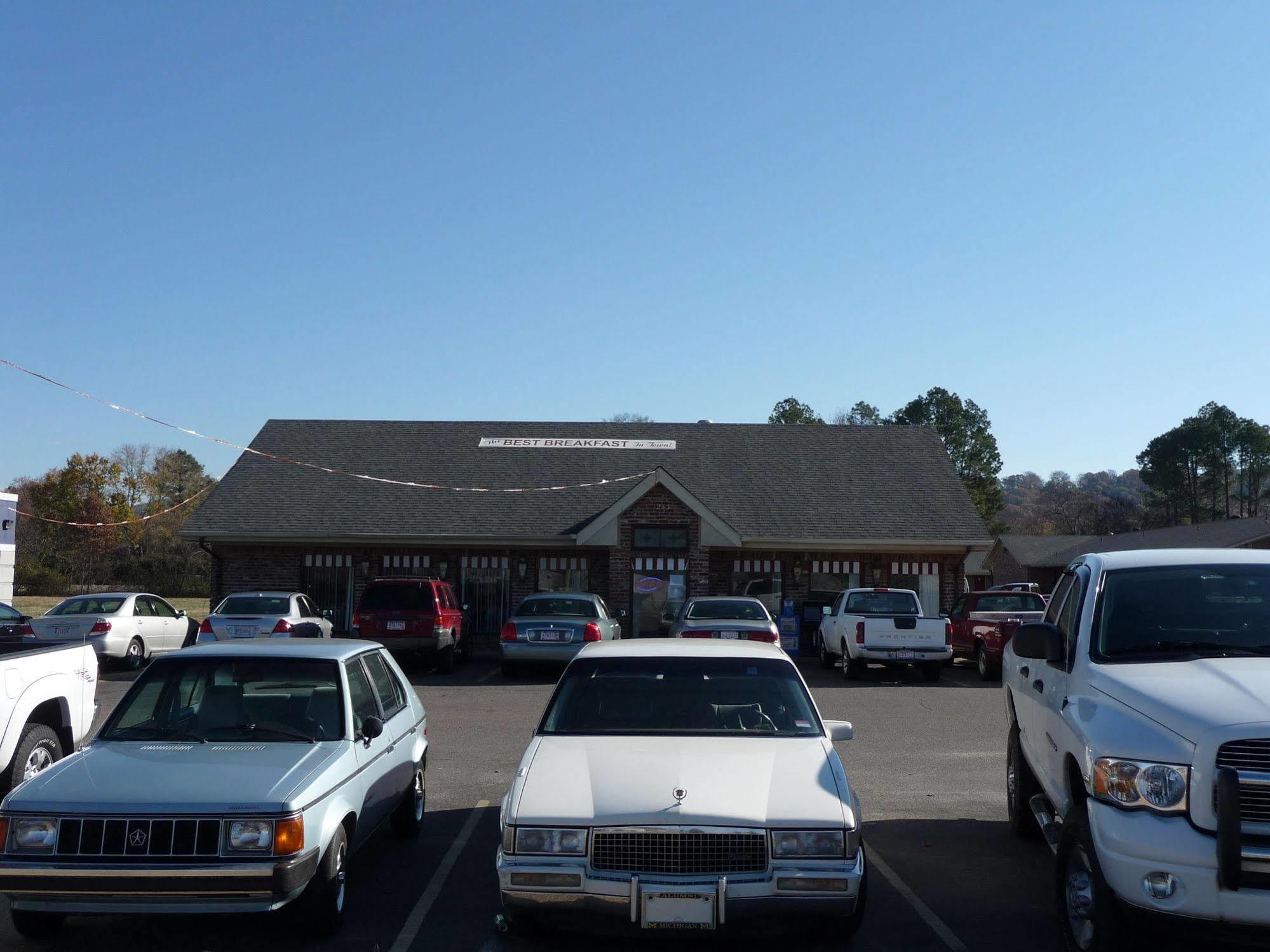King'S Inn Huntsville Bagian luar foto